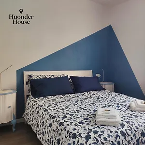 Huonder House Hébergement de vacances Lecco